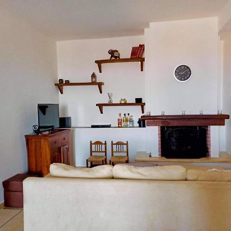 Pantheon Apartment เซเรส ภายนอก รูปภาพ