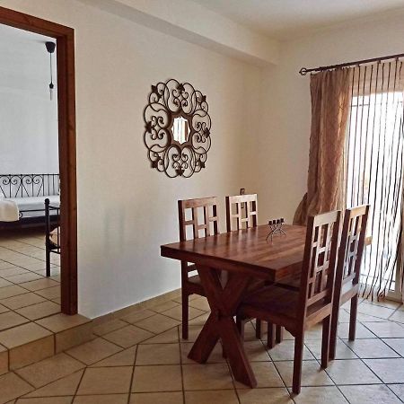 Pantheon Apartment เซเรส ภายนอก รูปภาพ